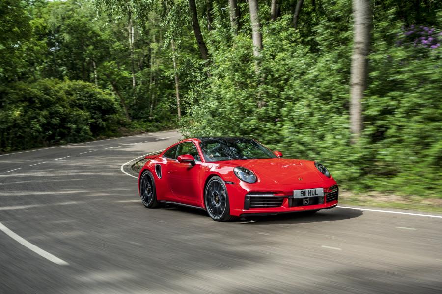  Porsche 911 Turbo S (992) 2020 года  (UK) (фото 13 из 42)